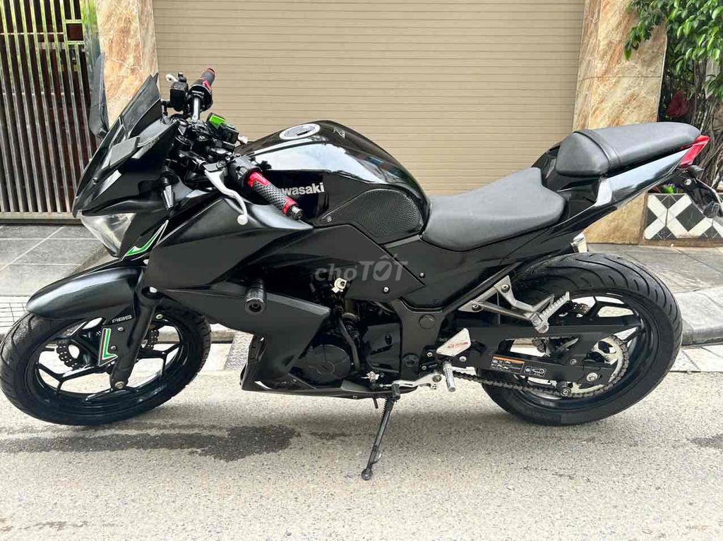 Kawasaki Z 300 abs  2018 biển 29-Xe đẹp nguyên bản. Mua bán Xe máy tại Quận Cầu Giấy Hà Nội được đăng bởi Tong motor xe may hình 4
