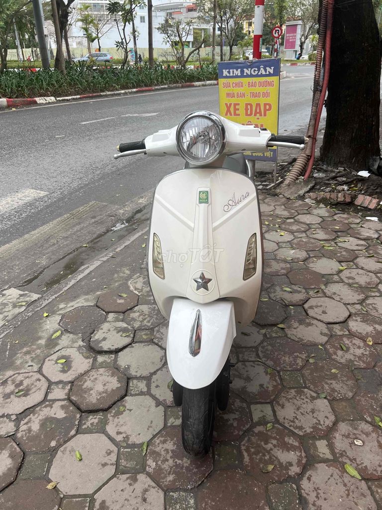 Xe điện Vespa AuraPega bình mới thay 2024