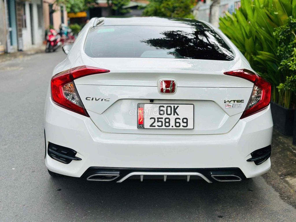 Honda Civic 2019 G 1.8 AT - 79000 km xe chuẩn đẹp. Mua bán Ô tô tại Quận Gò Vấp Tp Hồ Chí Minh được đăng bởi lê quang minh nhật hình 3