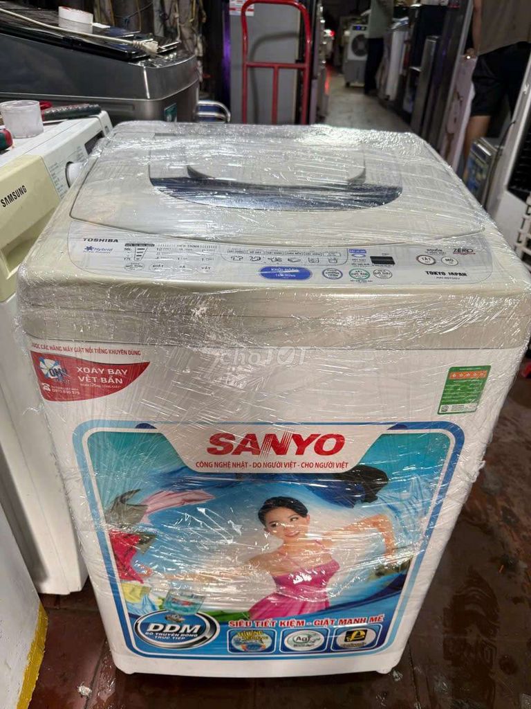 Máy giặt Toshiba 8kg Trắng tiết kiệm điện. Mua bán Máy giặt tại Quận 7 Tp Hồ Chí Minh được đăng bởi Điện Lạnh Giá Tốt hình 1