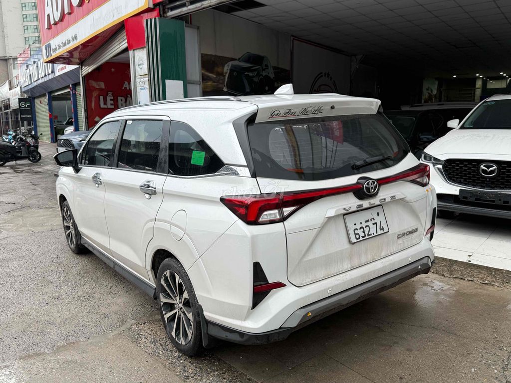 Toyota Veloz Cross 2022 Top Trắng Nhập khẩu