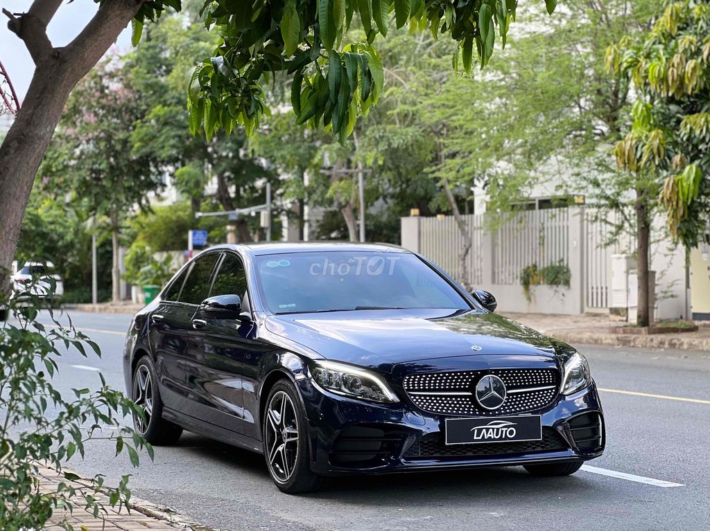 Mercedes Benz C 300 AMG 2021