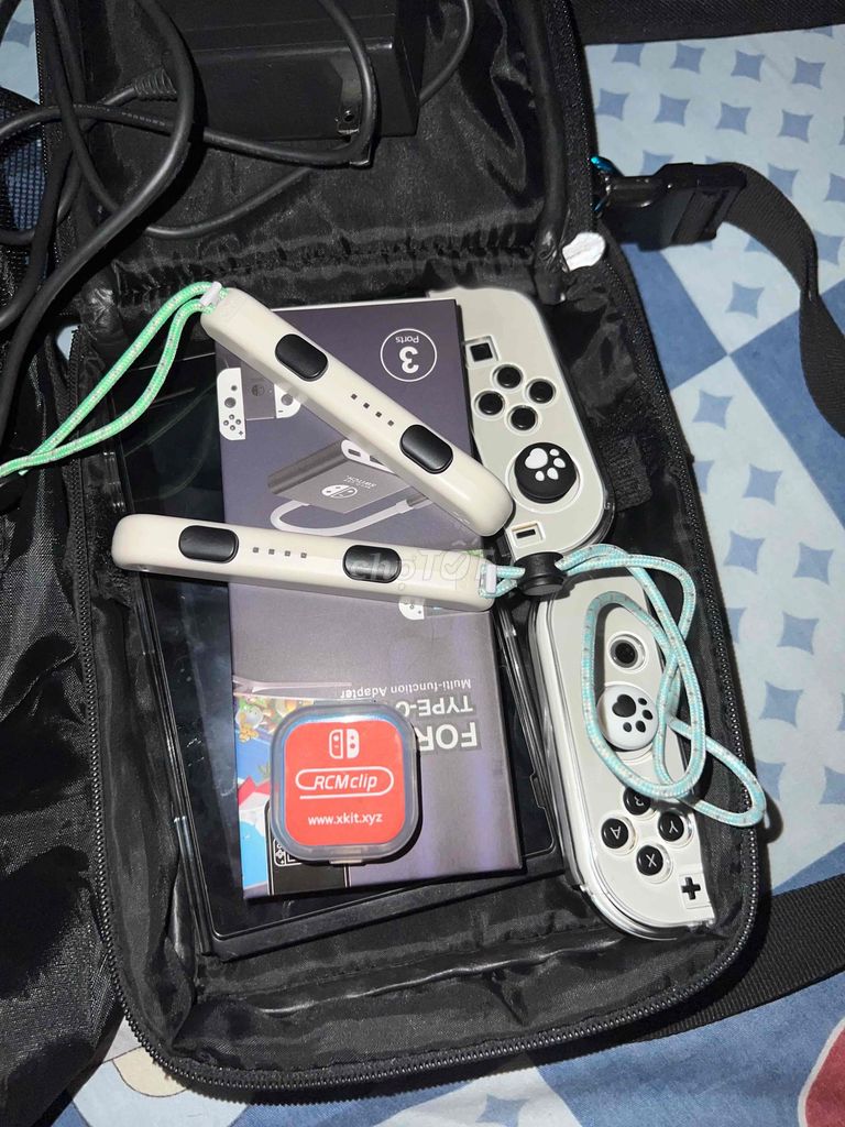 Nintendo Switch V1 128GB Đen Trắng. Mua bán Thiết bị chơi game tại Thị xã Cai Lậy Tiền Giang được đăng bởi freefine hình 1