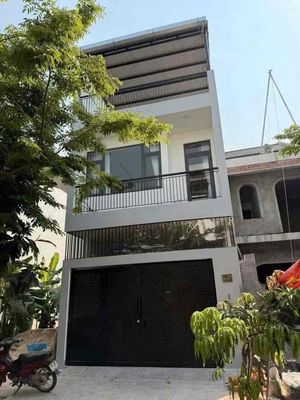 Nhà 2,5 tầng 3Pn đường Phi Bình, Hoà Quý