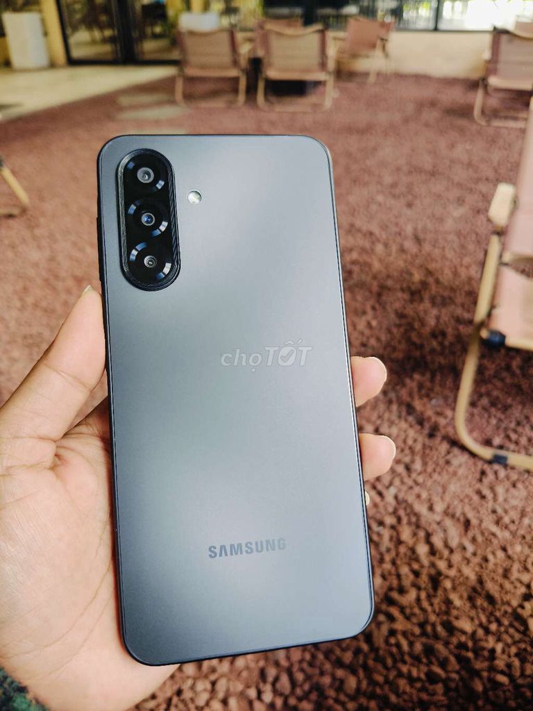 Samsung A17 GAM8/256GB ZIN100%,BH DÀI, BAO XÀI OK. Mua bán Điện thoại tại Quận Bình Thuỷ Cần Thơ được đăng bởi kimAnh13 máy củ zin  hình 1