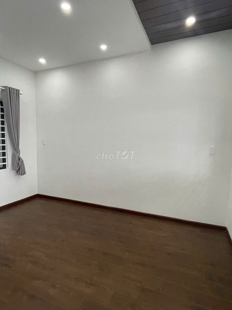 BÁN NHÀ 3 TẦNG SÁT ĐƯỜNG CHÍNH NGUYỄN NHƯ HẠNH GIÁ TỐT. Mua bán Nhà ở tại Quận Liên Chiểu Đà Nẵng được đăng bởi LÊ QUỐC HÙNG hình 5