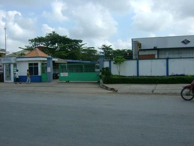 Tuyển Công Nhân Cho Nhà Máy