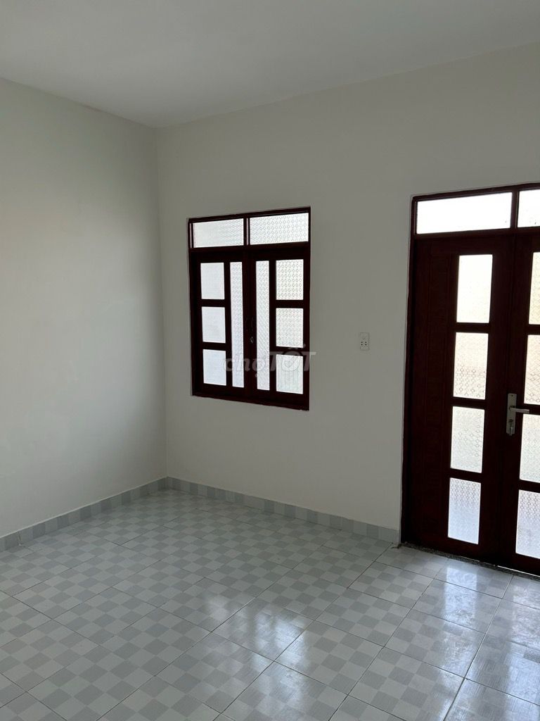 Bán nhà Lê Văn Việt ,Hẻm xe Kia né Vison ,90m2, Nở Hậu , Giá 5.7 tỉ