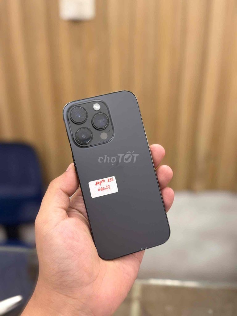 Apple iPhone 14 Pro 256GB Đen Like New. Mua bán Điện thoại tại Quận Đống Đa Hà Nội được đăng bởi HaNoiMobile HT  hình 1