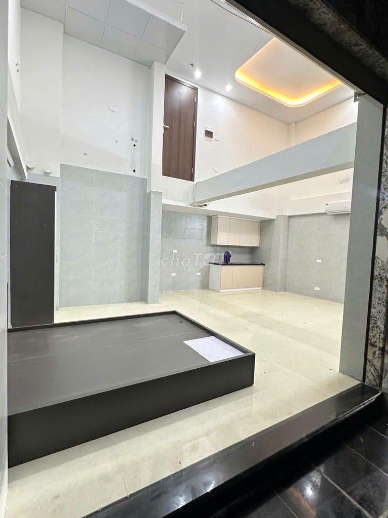 Таунхаус Vinh Hung в аренду, может быть KD, с парковкой