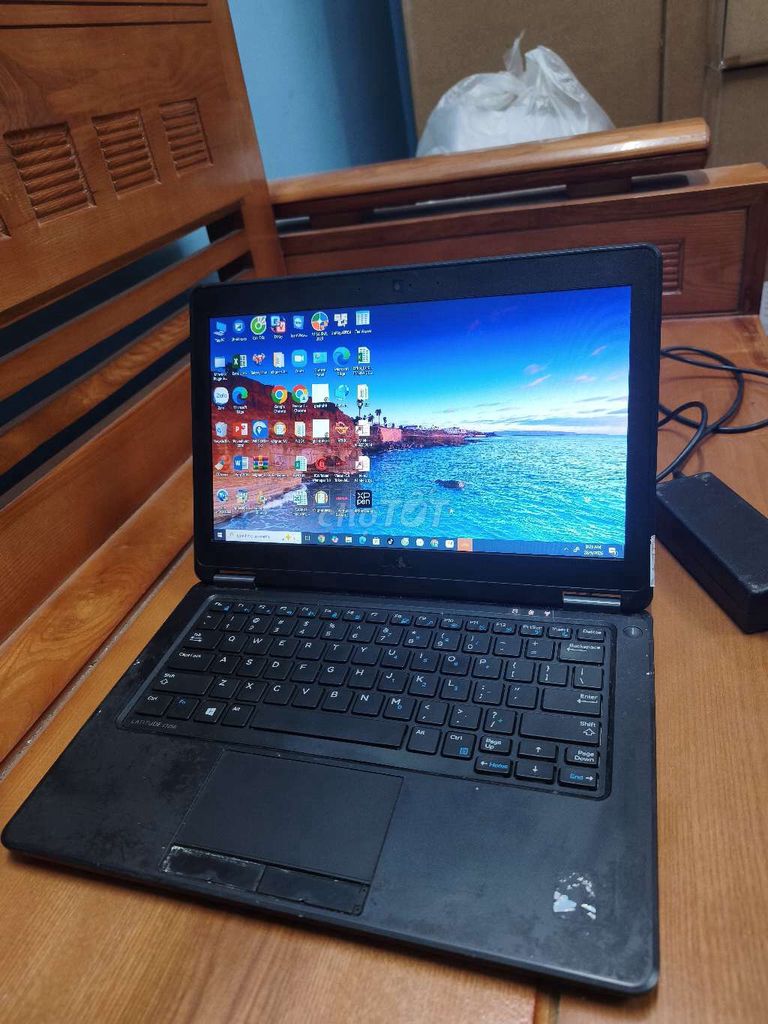 Dell 7250 Đen Nhỏ gọn. Mua bán Laptop tại Quận Hoàng Mai Hà Nội được đăng bởi Bích Liên hình 1