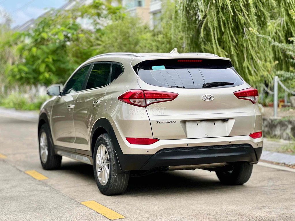 Hyundai Tucson 2.0 AT sản xuất 2019. Mua bán Ô tô tại Quận Hà Đông Hà Nội được đăng bởi A Huan  hình 6