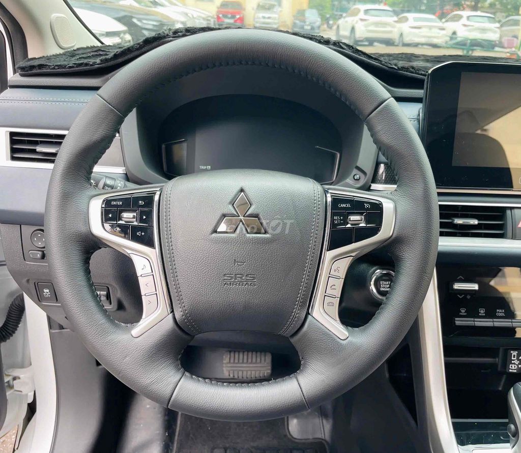 Mitsubishi Xpander Cross sx 2025 lướt 4000km. Mua bán Ô tô tại Quận Cầu Giấy Hà Nội được đăng bởi Cao Quý hình 10