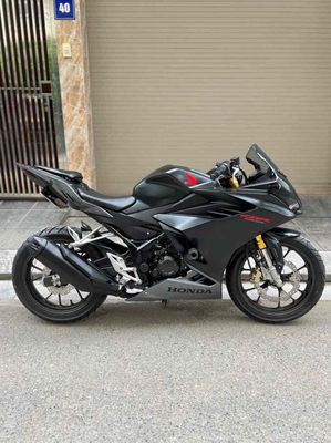 HONDA CBR150 ABS FI date Mới nhất iển số 29 lướt. Mua bán Xe máy tại Quận Cầu Giấy Hà Nội được đăng bởi Tong motor xe may