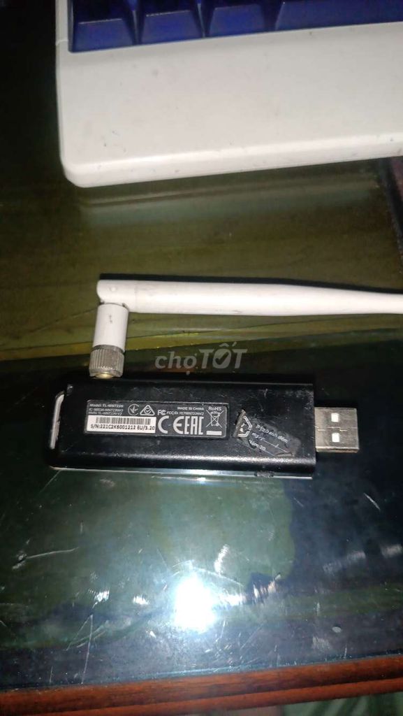 USB thu Wifi TP-Link 150 Mbps Trắng. Mua bán Phụ kiện (Màn hình, Chuột...) tại Thành phố Thủ Dầu Một Bình Dương được đăng bởi sontin hình 1
