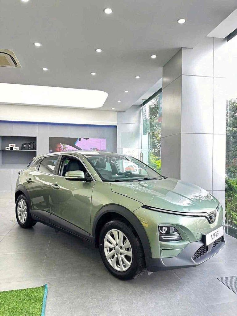 VinFast VF6 2025 vf6 eco đủ màu tại kho giao ngay. Mua bán Ô tô tại Quận 5 Tp Hồ Chí Minh được đăng bởi Ngọc Vinfast Võ Văn Kiệt hình 3