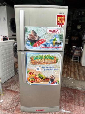 Tủ lạnh Sanyo 185L