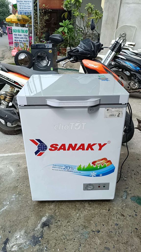 Tủ lạnh Sanaky mini 100lit zin. Mới keng