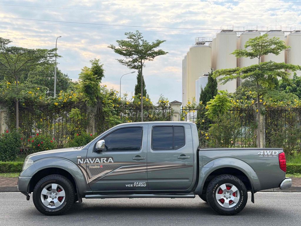 Номер масла Nissan Navara 2011 серый