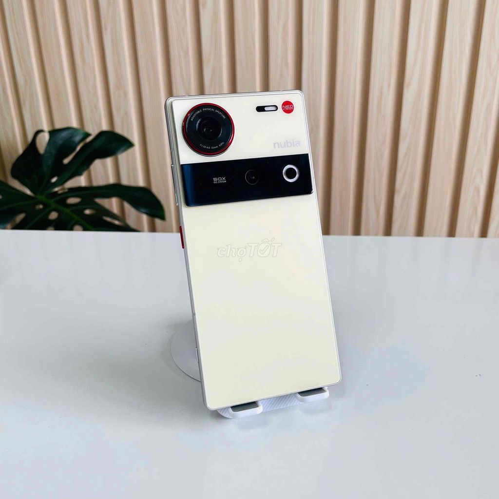 ZTE Nubia Z70 Ultra QT -12/256GB - Nguyên Zin. Mua bán Điện thoại tại Quận Ninh Kiều Cần Thơ được đăng bởi Hmphone hình 1