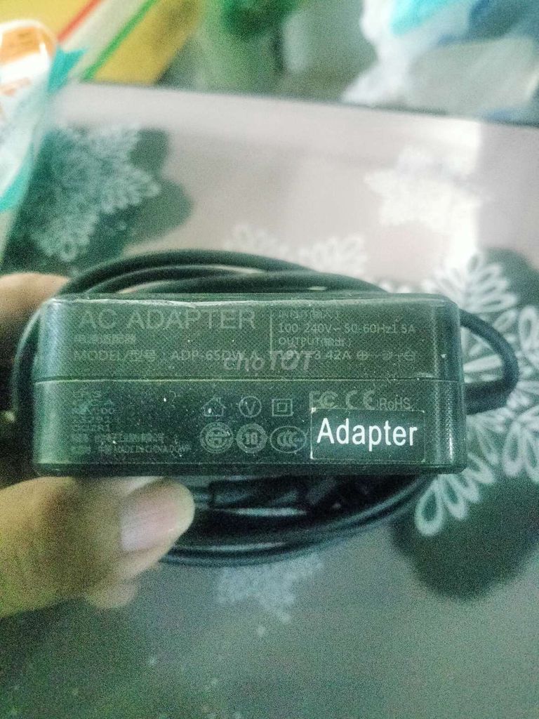 Sạc laptop Asus ADP-65DW A Đen. Mua bán Phụ kiện (Màn hình, Chuột...) tại Thành phố Mỹ Tho Tiền Giang được đăng bởi Nguyễn Khánh  hình 1