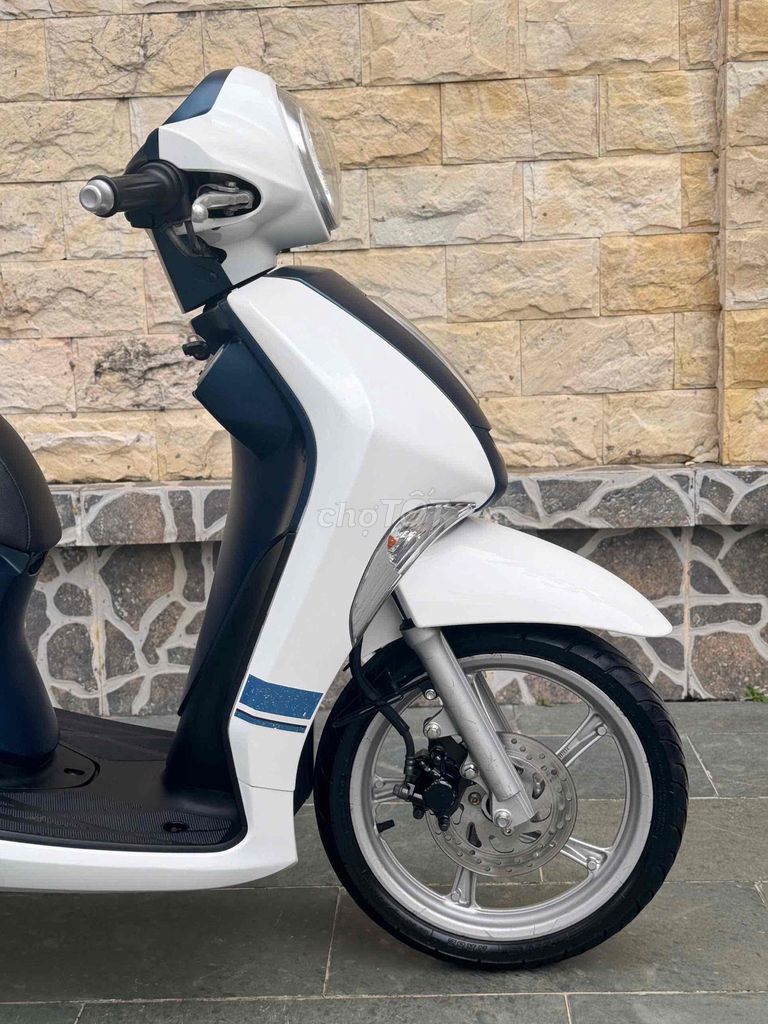 Janus 125fi sơn máy zin đại chất 2019  , 1 chủ. Mua bán Xe máy tại Quận Cầu Giấy Hà Nội được đăng bởi nguyễn bích thuỷ hình 4