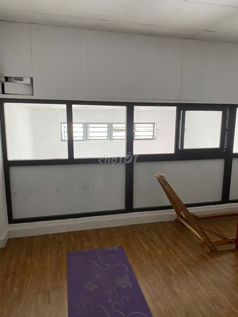 Продается дом на улице Виао Конг Кхи, коммуна Ба Дьен, hcm