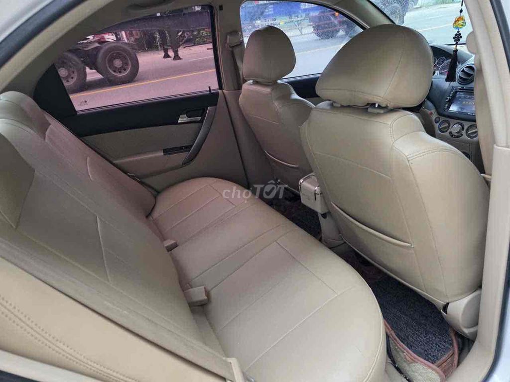 Chevrolet Aveo 2017 LT 1.5 - 77000 km. Mua bán Ô tô tại Thành phố Dĩ An Bình Dương được đăng bởi Huy Luân Auto hình 13