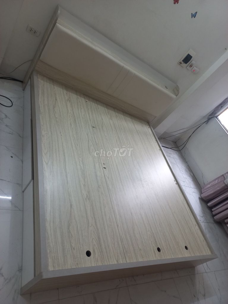 Giường ngủ 1.9x2.2m hộp 3 ngăn kéo. Mua bán Giường, chăn ga gối nệm tại Quận Hai Bà Trưng Hà Nội được đăng bởi Hòa Hiệp hình 1