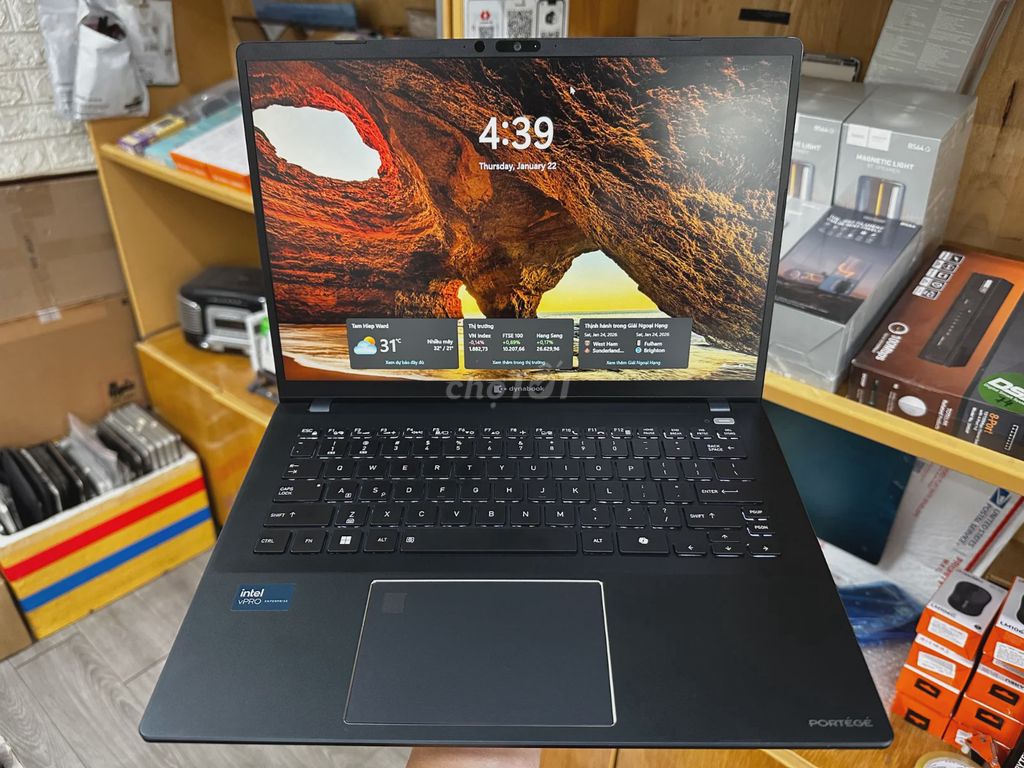 DynaBook i5 Gen 11th 8GB/256GB 12.5 inch mạnh,Nhẹ. Mua bán Laptop tại Quận Tân Phú Tp Hồ Chí Minh được đăng bởi Thảo Anh Apple Giá sỉ hình 1