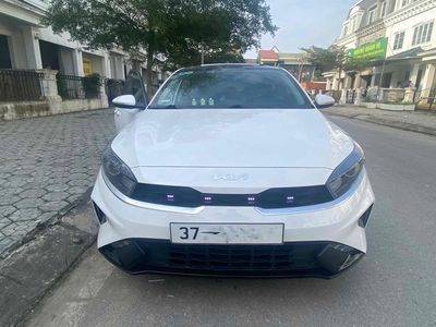 Kia K3 2024 Luxury 1.6 AT - 35000 km. Mua bán Ô tô tại Thành phố Vinh Nghệ An được đăng bởi VinhNguyen