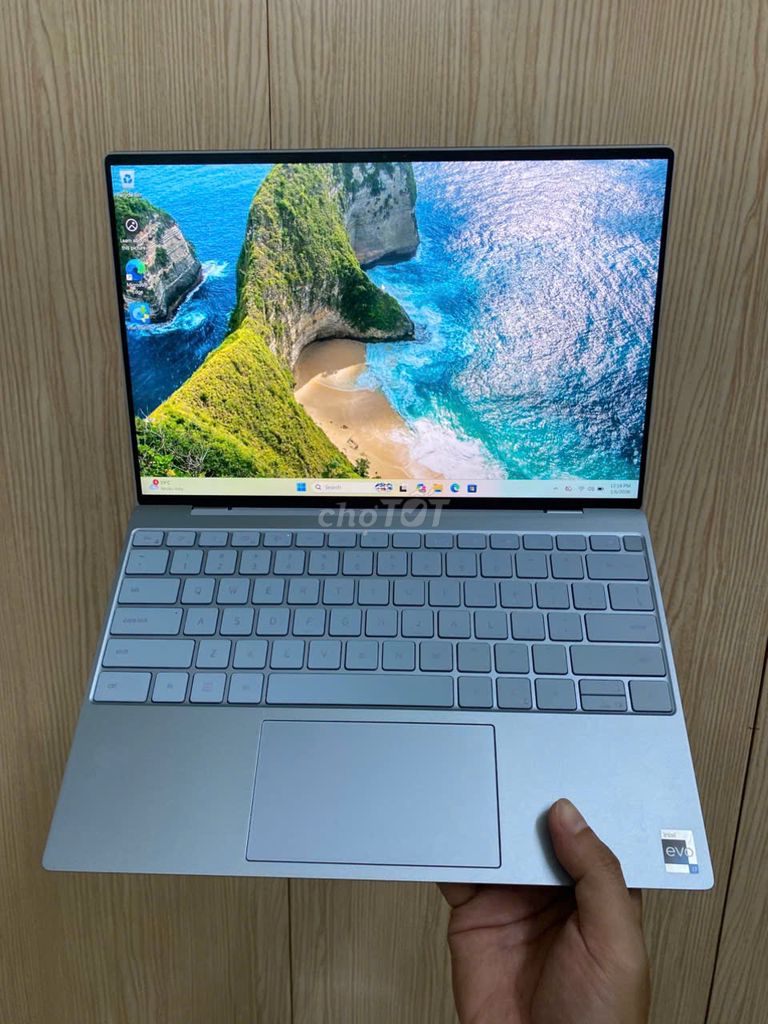 Dell Xps 13 9315 i7 1250u Ram 32G SSD 1T 99% 1.1kg. Mua bán Laptop tại Quận 4 Tp Hồ Chí Minh được đăng bởi Jerry Tran hình 1