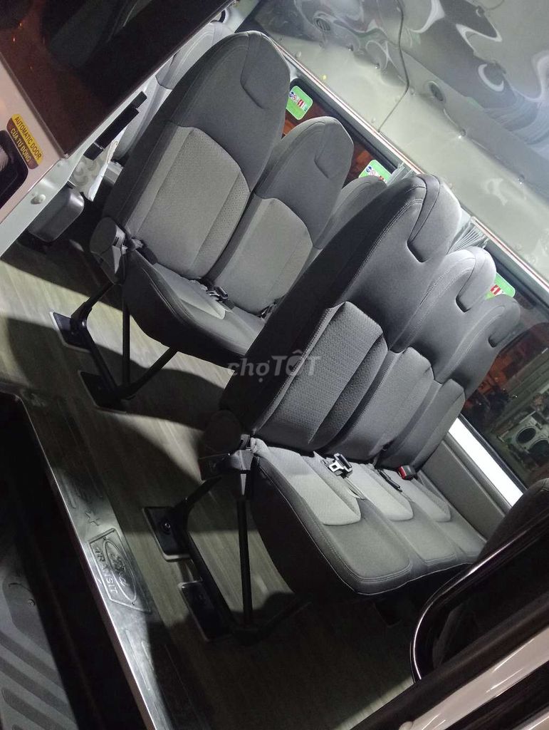 Ford Transit 2024 Trắng 101000 km. Mua bán Phương tiện khác tại Thành phố Thủ Đức Tp Hồ Chí Minh được đăng bởi A thành hình 5