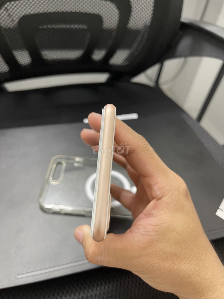 7plus 32gb vàng hồng