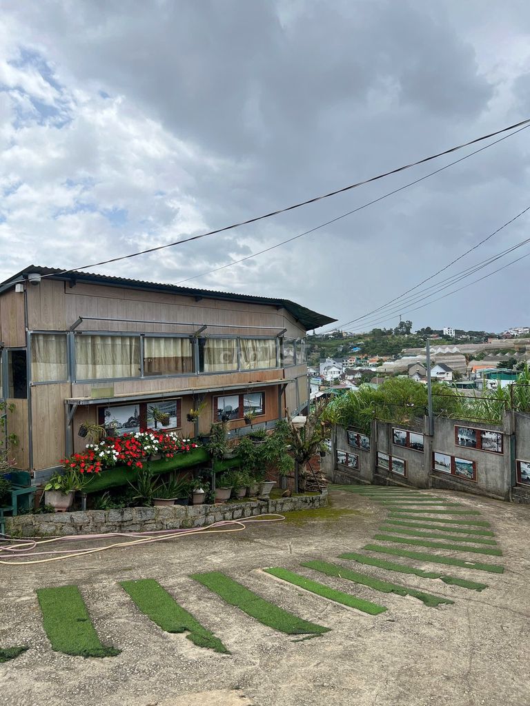 Bán Homestay gồm 15p 1600m2 - 13 Tỷ
