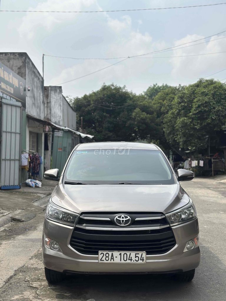 Toyota Innova 2020 2.0E - 80000 km