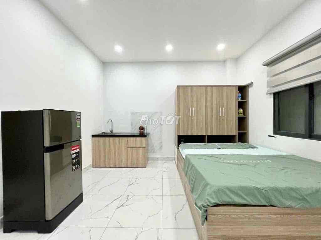 Phòng trọ Bắc Hải, Quận10. Thang máy, Free xe 6T