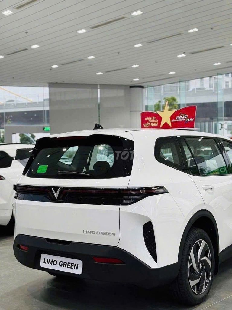 VinFast Limo Green màu Trắng. Mua bán Ô tô tại Quận Liên Chiểu Đà Nẵng được đăng bởi Vinfast Đà Nẵng hình 3