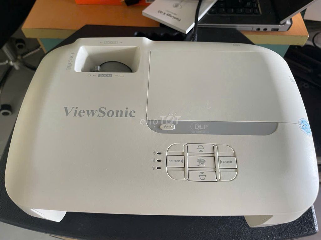 Máy chiếu ViewSonic PA502S new 99% Full thùng . Mua bán Đồ dùng văn phòng tại Quận Cẩm Lệ Đà Nẵng được đăng bởi Trường Máy Chiếu Nhật hình 1