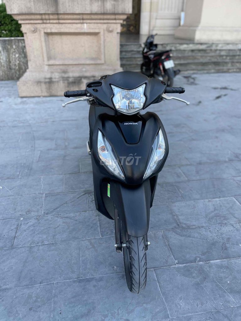 xe đẹp chất,ae qan tâm alo sdt e để ở chợ. Mua bán Xe máy tại Thành phố Vinh Nghệ An được đăng bởi Mạnh Nhỏ hình 3