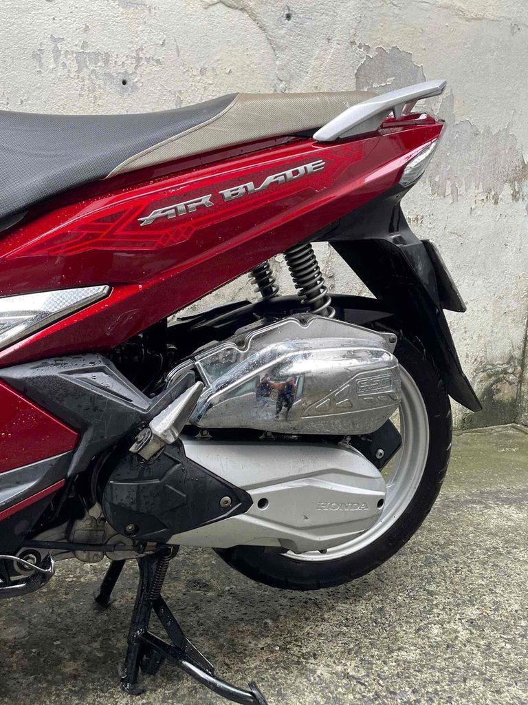 Honda Ab125 2018 smartkey cccd chủ. Mua bán Xe máy tại Thành phố Thủ Đức Tp Hồ Chí Minh được đăng bởi Lê Hạnh hình 6