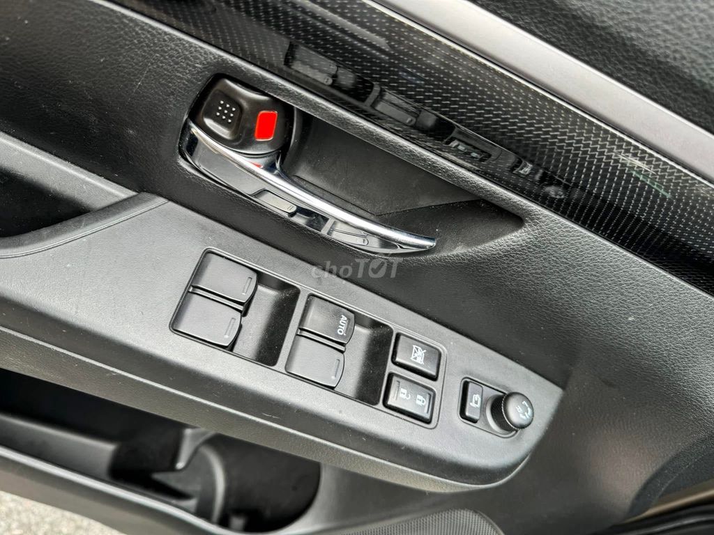 Suzuki XL7 2023 số tự động màu nâu xám. Mua bán Ô tô tại Quận Gò Vấp Tp Hồ Chí Minh được đăng bởi Xuân Trường hình 6