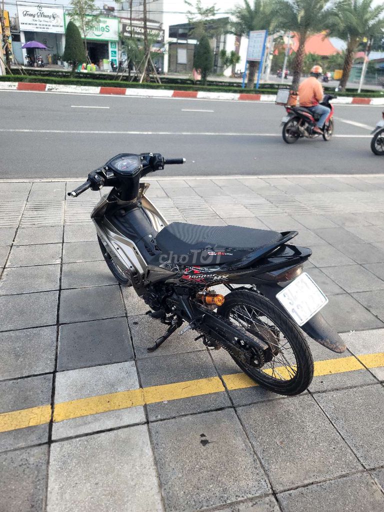 Exciter 135 xuống full áo 2010 57zz. Mua bán Xe máy tại Thành phố Bà Rịa Bà Rịa - Vũng Tàu được đăng bởi min min hình 3