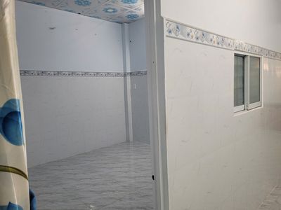 Cho thuê nhà mới xây nguyên căn, nhà ngay mặt tiền lớn