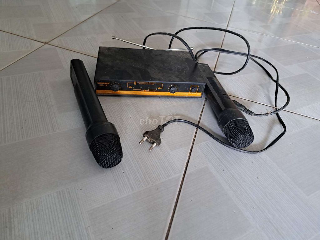 Cặp miro ko dây bin vuông. Mua bán Tivi, Âm thanh tại Quận Ninh Kiều Cần Thơ được đăng bởi LÀM ĂN CỨ GỌI THẲNG KO NHẮN TIN  hình 5