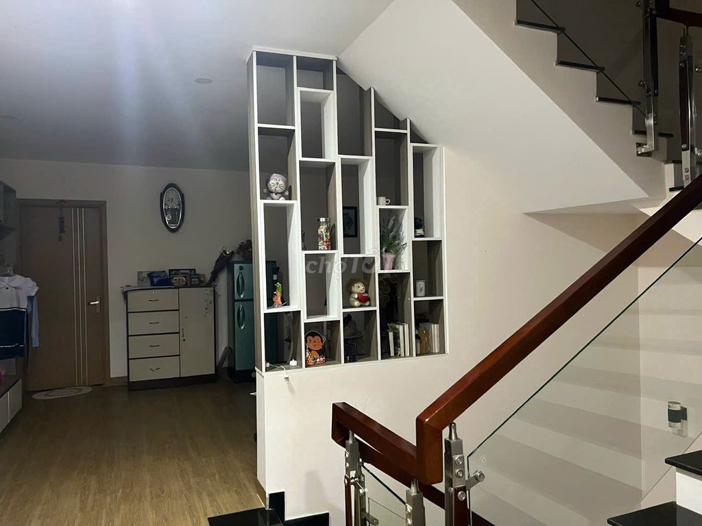 Nhà nguyên căn đường Tạ Xuân Thu (B3 củ ) VCN Phước Hải. Cho thuê nhà ở tại Thành phố Nha Trang Khánh Hòa được đăng bởi TUYỀN hình 4