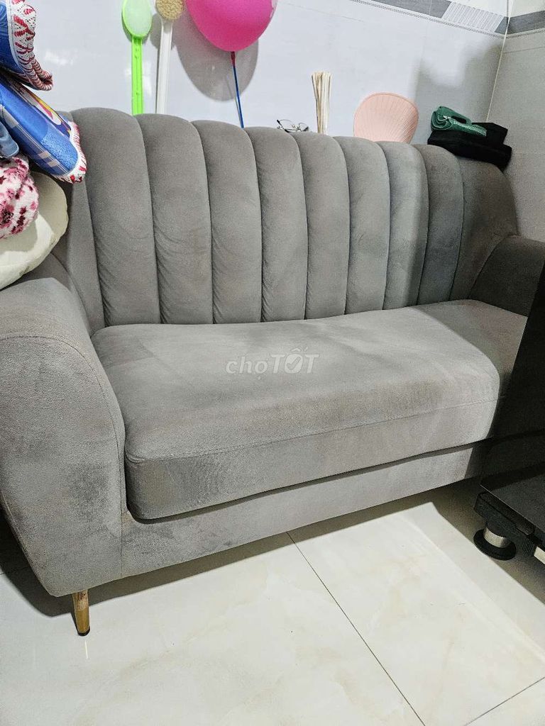 Ghế sofa Nội thất Đảm Thúy Vải Xám 1m6 80%. Mua bán Bàn ghế tại Huyện Châu Phú An Giang được đăng bởi Tống thị đoan trang hình 1