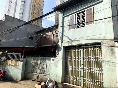 Аренда · 1 комн. · 100 м² · Quận 8, ул. Đường An Dương Vương