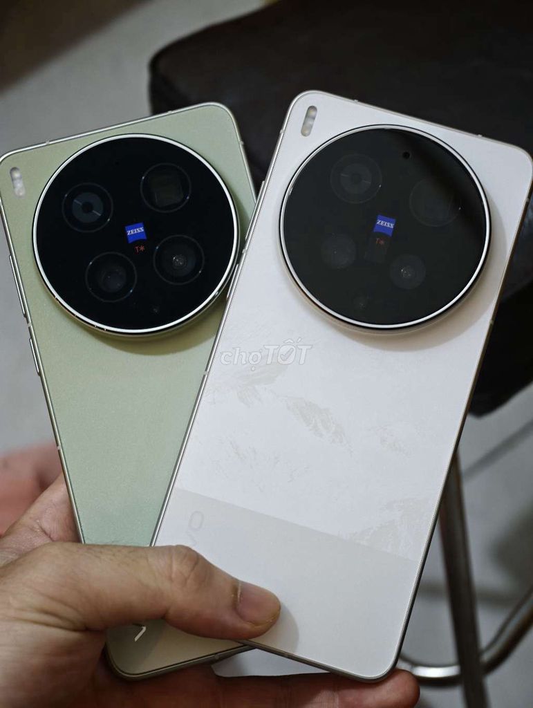 Vivo X300 Ultra 16/512 Trắng Xanh Fullbox. Mua bán Điện thoại tại Quận Gò Vấp Tp Hồ Chí Minh được đăng bởi Ngọc Nguyễn hình 1