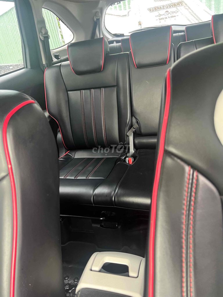 Toyota Veloz Cross 12/2023 - 120000 km. Mua bán Ô tô tại Huyện Bình Chánh Tp Hồ Chí Minh được đăng bởi Nga Nguyễn hình 1